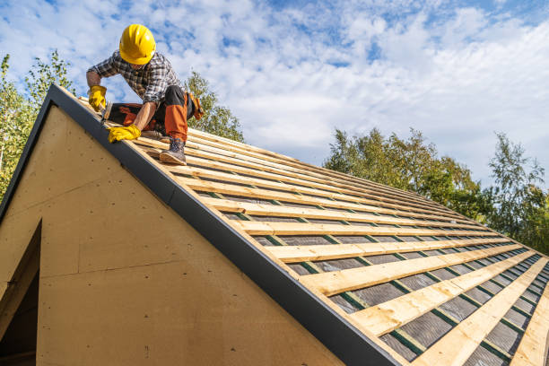 Best Tile Roofing Contractor  in Clinton, IA